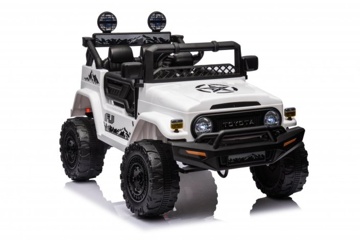 Dětské elektrické auto Toyota FJ Cruiser bílá/white