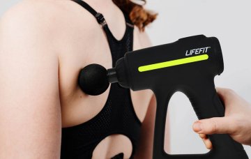 Kompletní průvodce masážními pistolemi