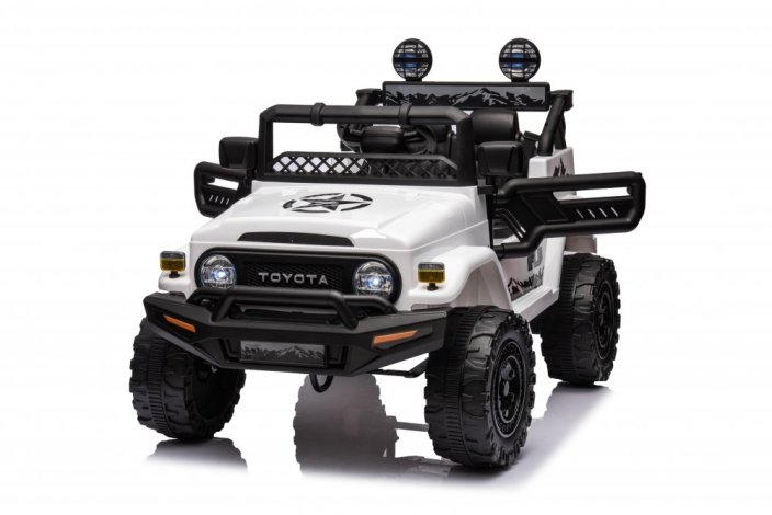 Dětské elektrické auto Toyota FJ Cruiser bílá/white