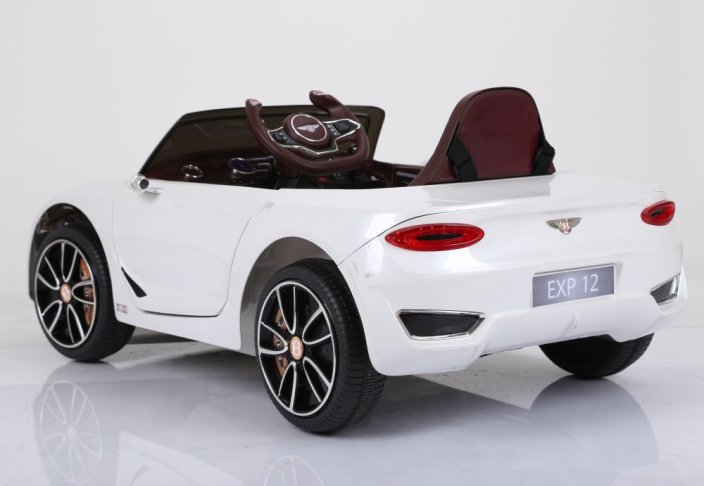 Dětské elektrické auto Bentley EXP 12 bílá