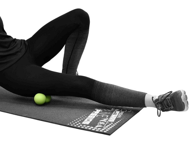 Masážní míček TWIN LIFEFIT® 12,5x6,5cm