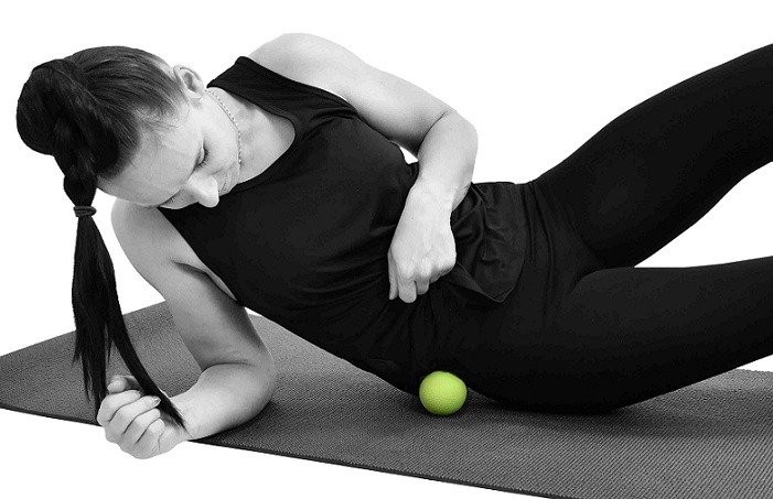 Masážní míček TWIN LIFEFIT® 12,5x6,5cm