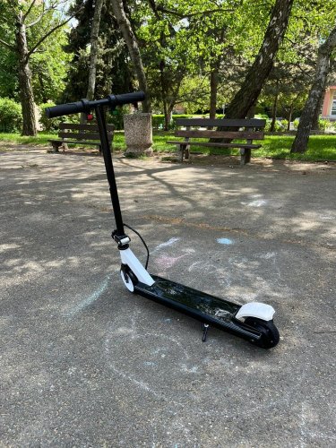 Dětská elektrická koloběžka Eljet Raptor bílá